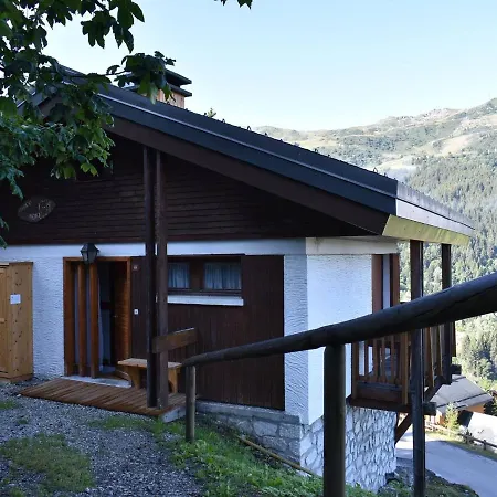 A Meribel: 5 Pieces, 8-10 Pers, Proche Remontees, Pistes Et Commerces, Parking Inclus - Fr-1-180-188 *